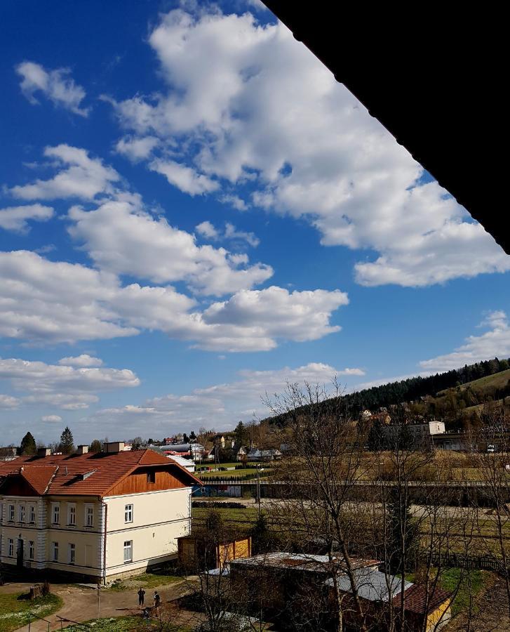 Art Apartament Устшики-Дольне Экстерьер фото